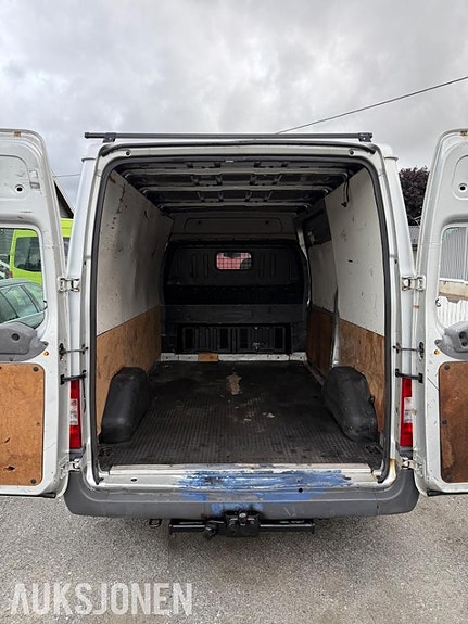 Ford Transit 15 of 29