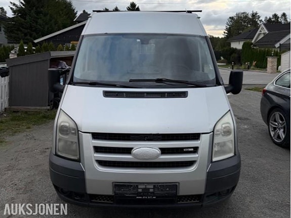 Ford Transit 2 of 29