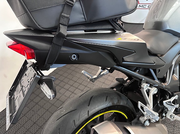 Honda CB 750 Hornet *** SERVICE/GARANTI *** 11 of 30