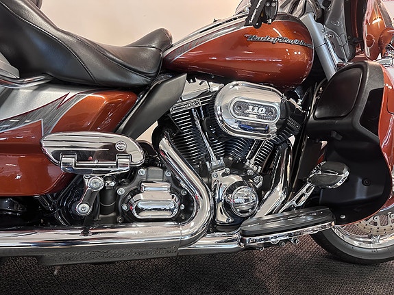 Harley-Davidson FLHTKSE CVO Ultra Limited *** SERVICE/GARANTI *** 22 of 30