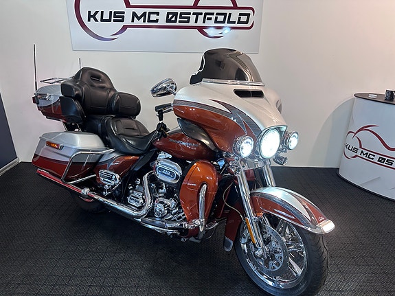 Harley-Davidson FLHTKSE CVO Ultra Limited *** SERVICE/GARANTI *** 6 of 30