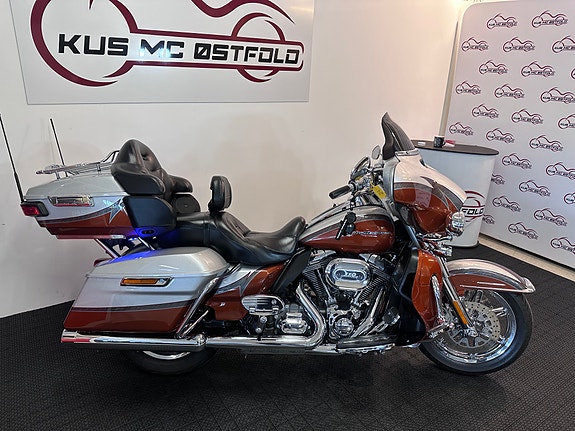 Harley-Davidson FLHTKSE CVO Ultra Limited *** SERVICE/GARANTI *** 7 of 30
