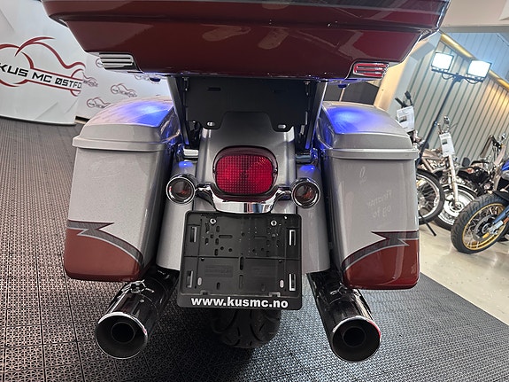 Harley-Davidson FLHTKSE CVO Ultra Limited *** SERVICE/GARANTI *** 12 of 30