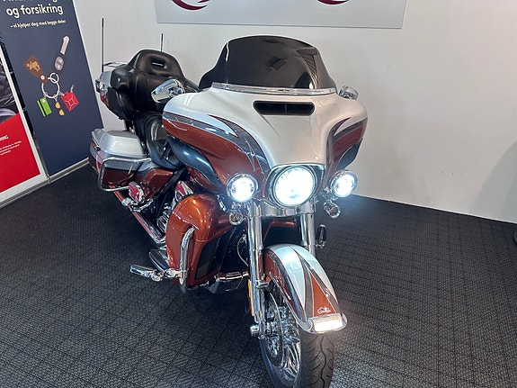Harley-Davidson FLHTKSE CVO Ultra Limited *** SERVICE/GARANTI *** 5 of 30