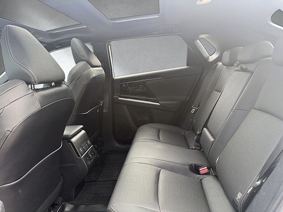 Subaru Solterra 13 of 30