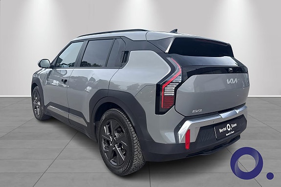 Kia EV3 3 of 30