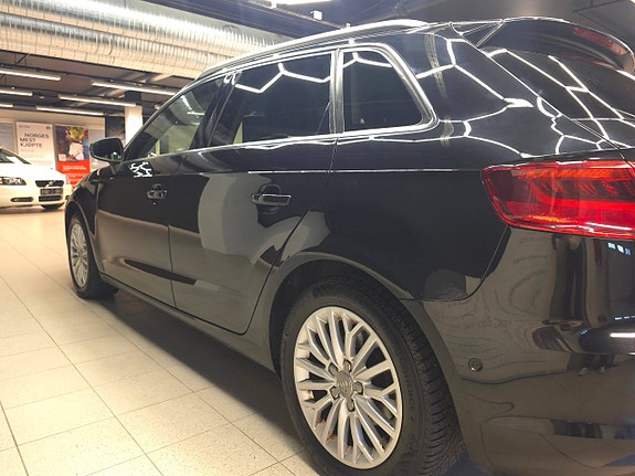 Audi A3 6 of 30