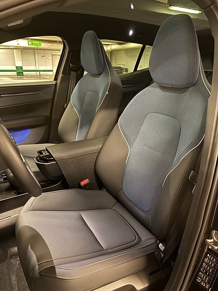Volvo EX30 12 of 30
