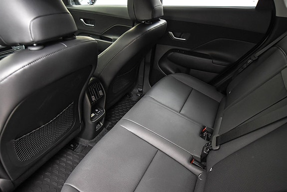 Hyundai Kona 23 of 26