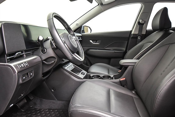 Hyundai Kona 14 of 26
