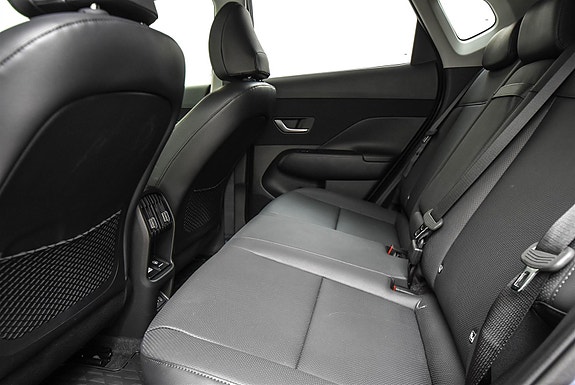 Hyundai Kona 22 of 26