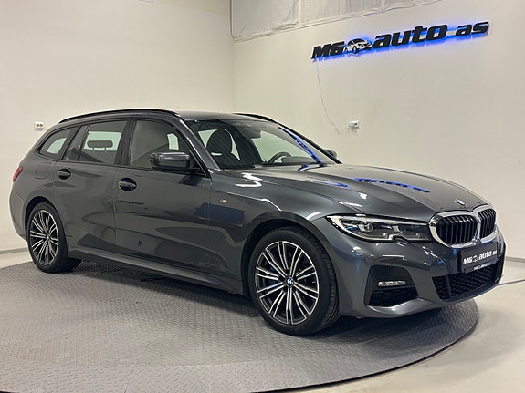 BMW 330e 2 of 26