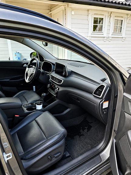 Hyundai Tucson 14 of 14