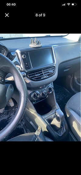 Peugeot 208 8 of 9