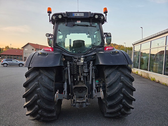 Valtra N174D 4 of 28