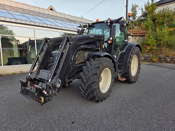 Valtra N174D 7 of 28