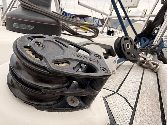 Dufour 44 Performance – høy rigg – dyp blykjøl – 400Ah lithium – gode  seil 23 of 30