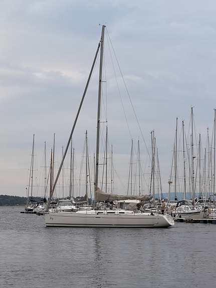 Dufour 44 Performance – høy rigg – dyp blykjøl – 400Ah lithium – gode  seil 3 of 30