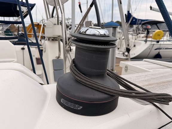 Dufour 44 Performance – høy rigg – dyp blykjøl – 400Ah lithium – gode  seil 22 of 30
