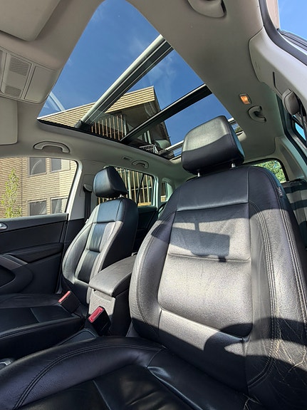 Volkswagen Tiguan 21 of 30