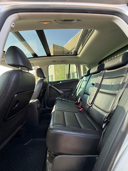 Volkswagen Tiguan 27 of 30