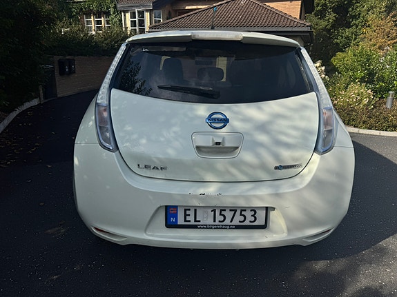 Nissan Leaf 13 of 23