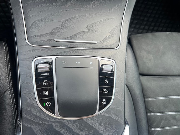 Mercedes-Benz GLC220 d 22 of 30