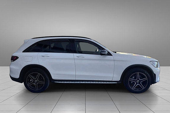Mercedes-Benz GLC220 d 6 of 30