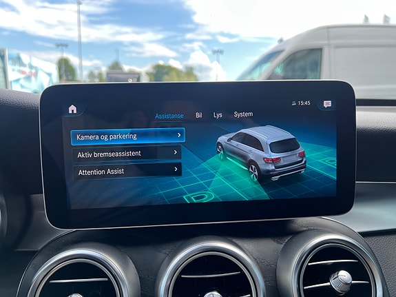 Mercedes-Benz GLC220 d 20 of 30