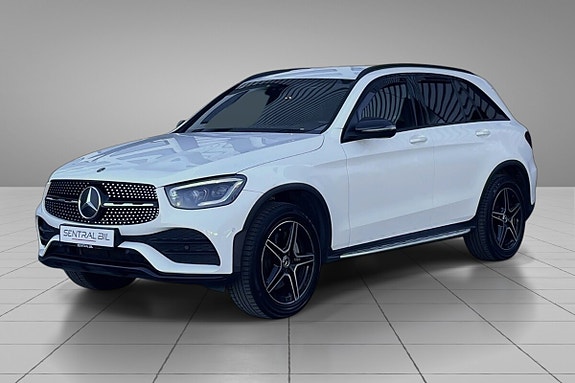 Mercedes-Benz GLC220 d 2 of 30