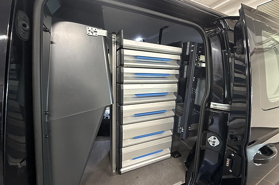 Volkswagen Caddy Maxi 7 of 25