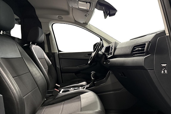 Volkswagen Caddy Maxi 23 of 25