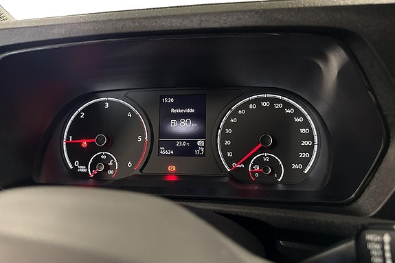 Volkswagen Caddy Maxi 10 of 25