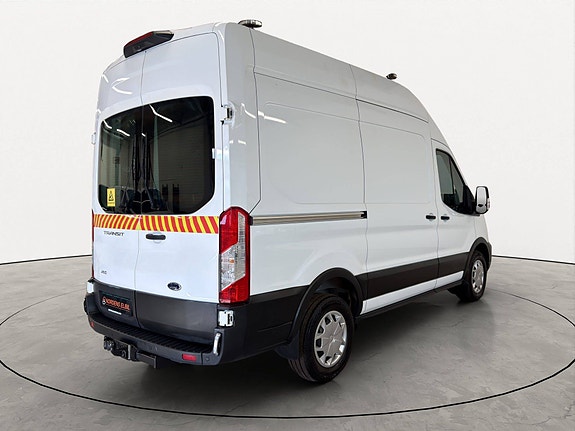 Ford Transit 8 of 30