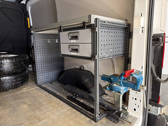 Ford Transit 14 of 30