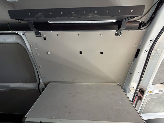 Ford Transit 16 of 30