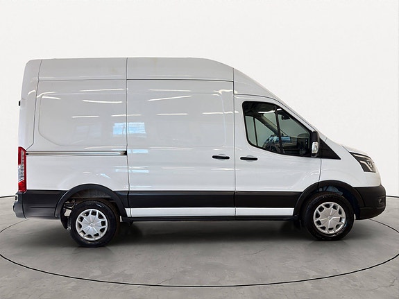 Ford Transit 2 of 30