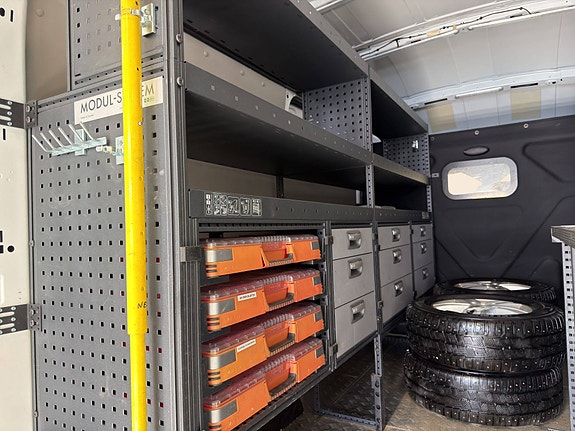 Ford Transit 13 of 30