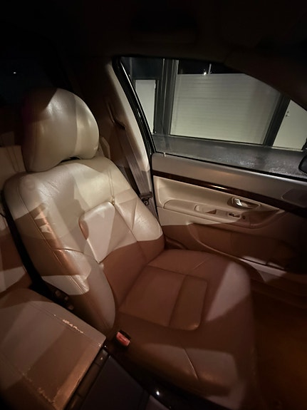 Volvo S80 14 of 30