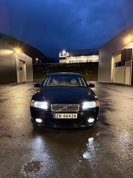 Volvo S80 2 of 30