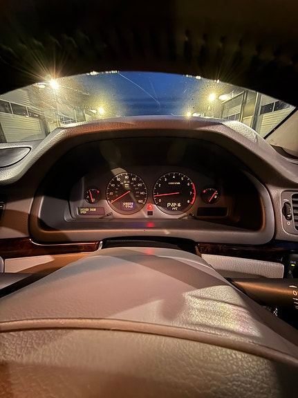 Volvo S80 11 of 30