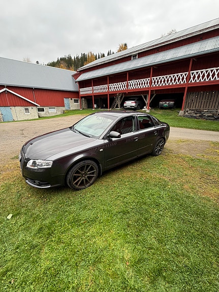 Audi A4 10 of 14