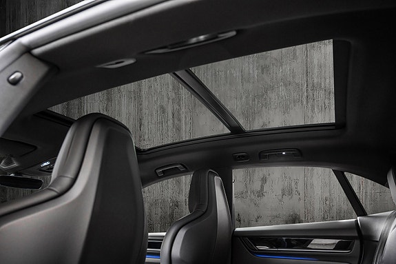 Porsche Macan 18 of 30