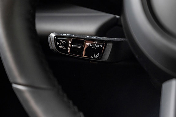 Porsche Macan 23 of 30