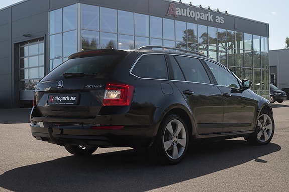 Skoda Octavia 7 of 27