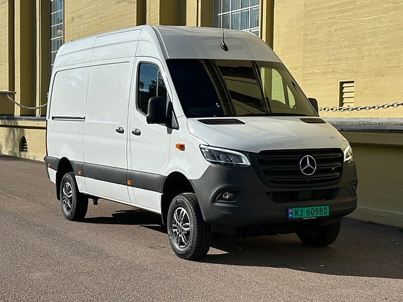 Mercedes-Benz Sprinter 319 4 of 30