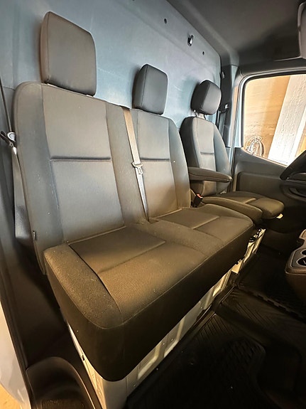 Mercedes-Benz Sprinter 319 19 of 30