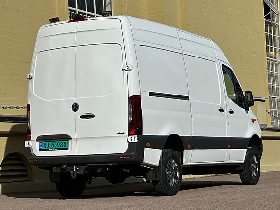 Mercedes-Benz Sprinter 319 7 of 30
