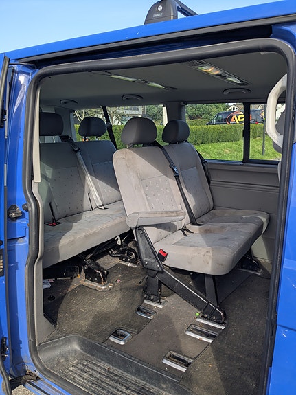 Volkswagen Transporter 6 of 7