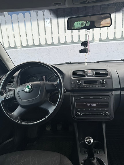 Skoda Fabia 17 of 30